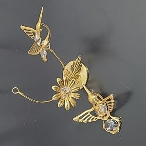 HUMMINGBIRD AUSTRIAN CRYSTAL MASCOT  LITE CATCHER WITH FLOWERS 24KT GOLD PLATED